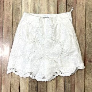 n/nicholas womens 4 white sunflower eyelet embroidered cotton skirt EUC